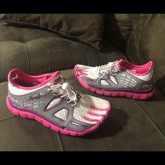 fila skele toes womens